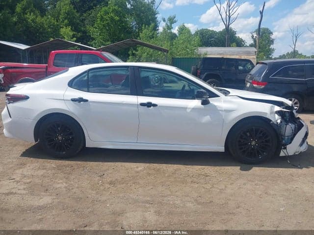 2022 TOYOTA CAMRY SE NIGHTSHADE EDITION 13