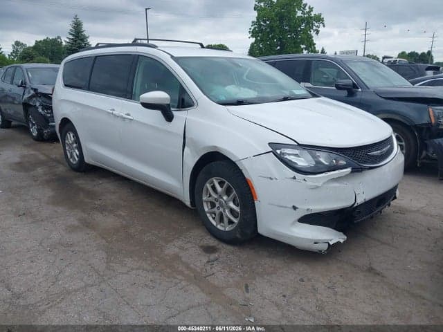 2021 CHRYSLER VOYAGER LXI
