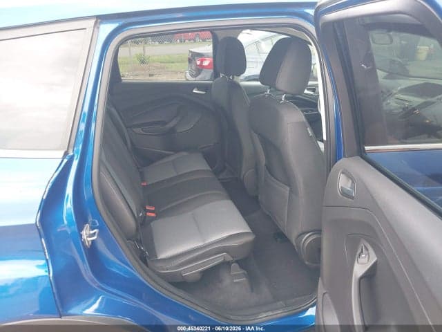 2017 FORD ESCAPE SE 8