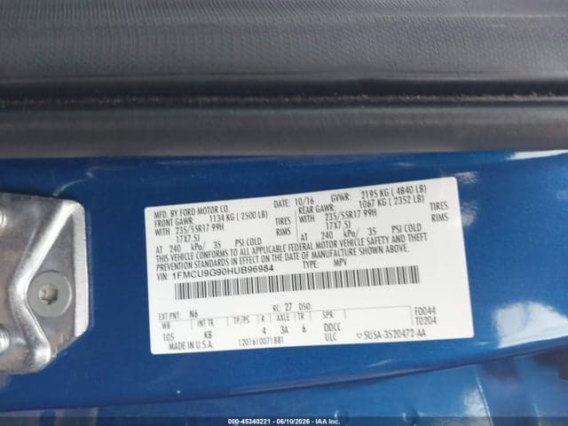 2017 FORD ESCAPE SE 9