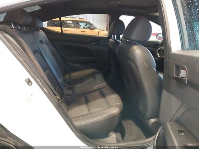 2017 HYUNDAI ELANTRA SPORT 8