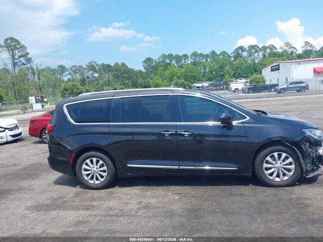 2018 CHRYSLER PACIFICA TOURING L PLUS 13