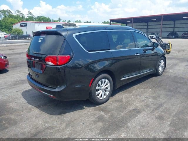 2018 CHRYSLER PACIFICA TOURING L PLUS 4