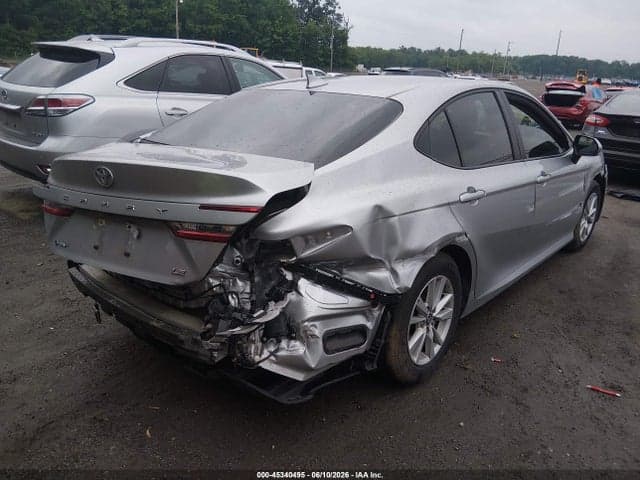 2025 TOYOTA CAMRY LE 4