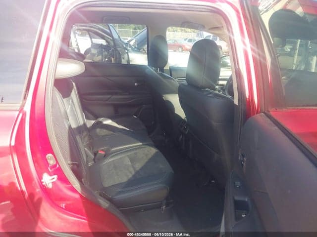 2020 MITSUBISHI OUTLANDER SE 2.4 8