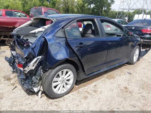 2025 TOYOTA COROLLA LE 4