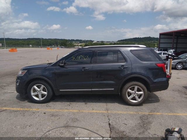 2017 FORD EXPLORER XLT 14