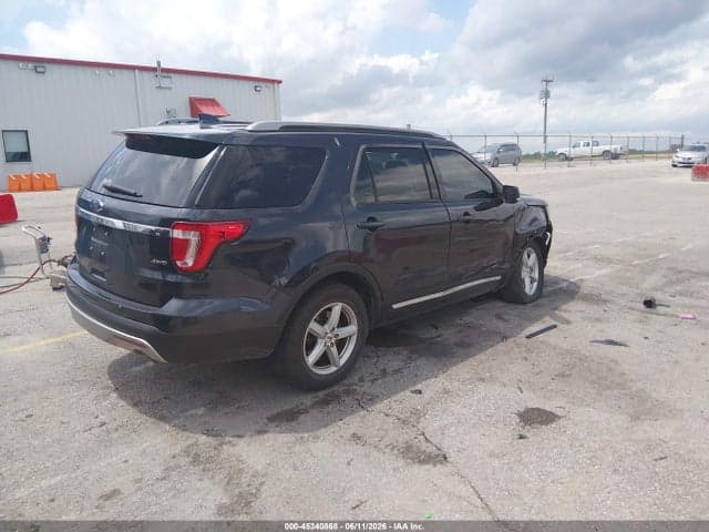2017 FORD EXPLORER XLT 4