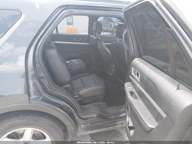 2017 FORD EXPLORER XLT 8
