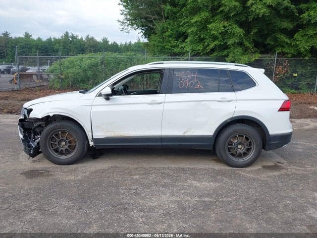 2018 VOLKSWAGEN TIGUAN 2.0T SE/2.0T SEL 14