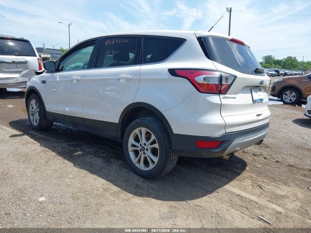 2017 FORD ESCAPE SE 3