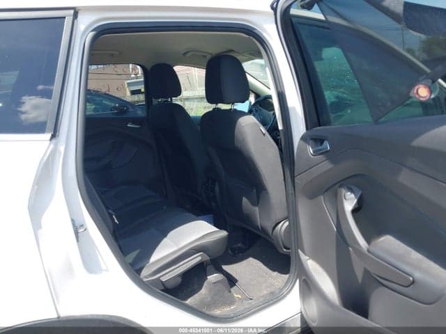 2017 FORD ESCAPE SE 8