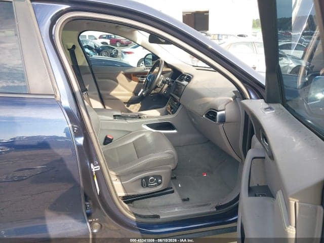 2018 JAGUAR F-PACE 25T 5