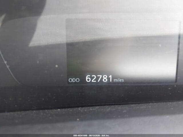 2021 TOYOTA PRIUS LE AWD-E 7