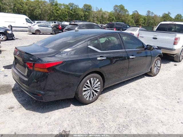 2024 NISSAN ALTIMA SV 4