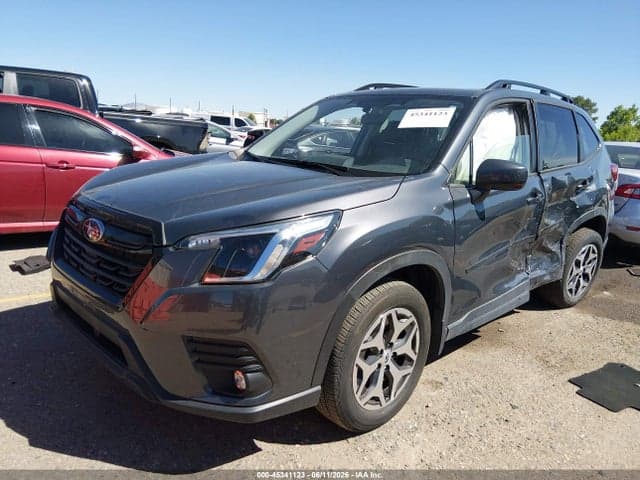 2024 SUBARU FORESTER PREMIUM 2