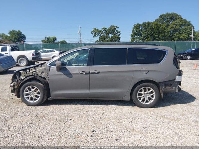 2022 CHRYSLER PACIFICA TOURING L 15