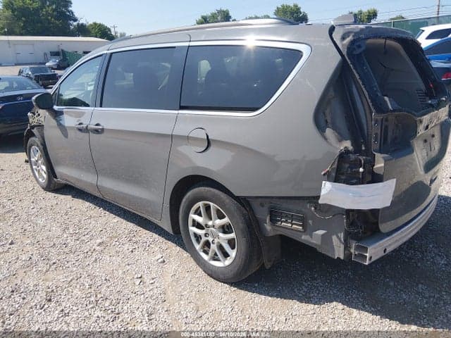 2022 CHRYSLER PACIFICA TOURING L 3