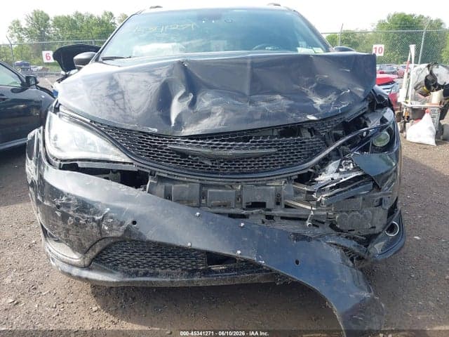 2019 CHRYSLER PACIFICA TOURING L PLUS 6