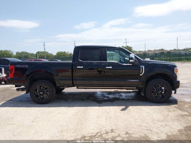 2018 FORD F-250 PLATINUM 13