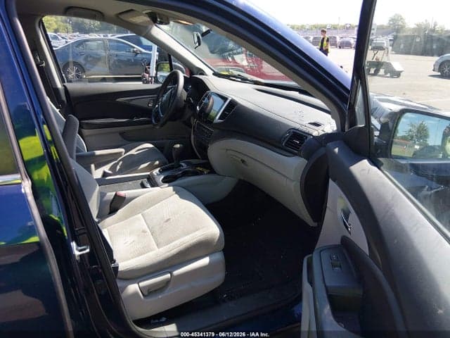 2017 HONDA PILOT EX 6
