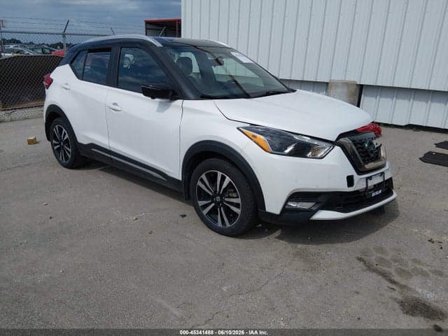 2019 NISSAN KICKS SR 1