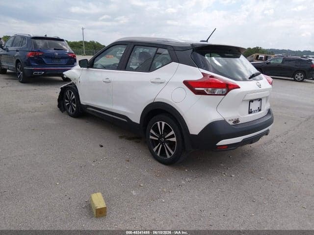 2019 NISSAN KICKS SR 3