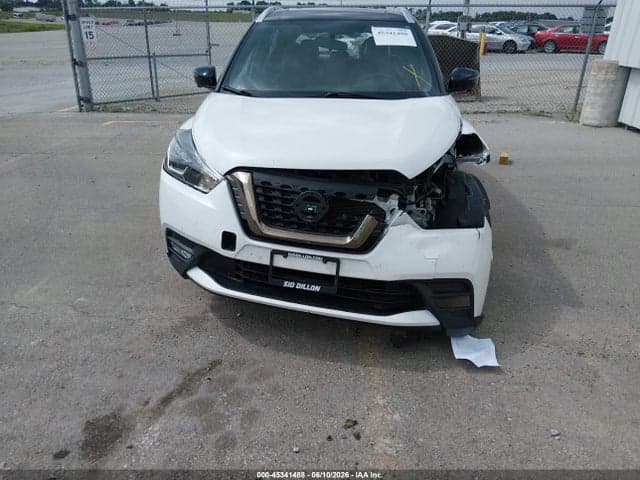 2019 NISSAN KICKS SR 6