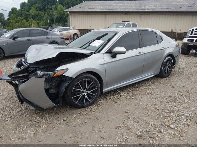 2021 TOYOTA CAMRY SE 2