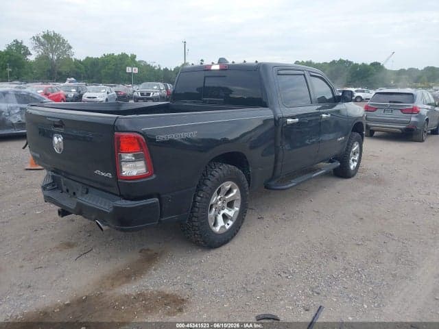 2022 RAM 1500 BIG HORN 4X4 6'4 BOX 4