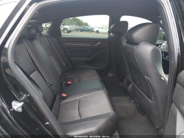 2020 HONDA ACCORD SPORT 8