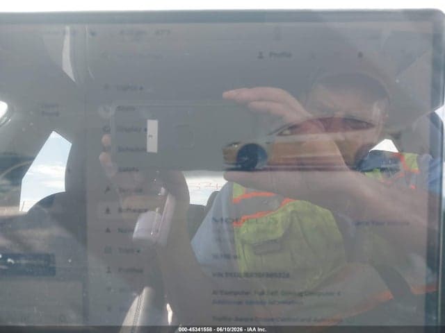2025 TESLA MODEL 3 LONG RANGE ALL-WHEEL DRIVE 7