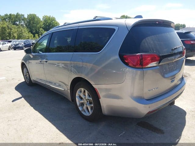 2019 CHRYSLER PACIFICA TOURING L PLUS 3