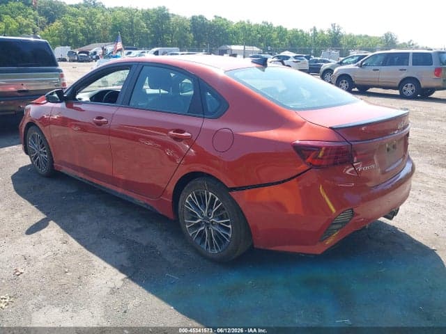 2023 KIA FORTE GT-LINE 3