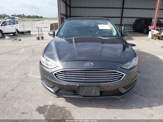 2017 FORD FUSION SE 13
