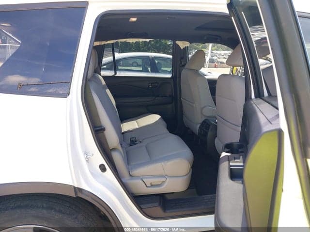 2022 HONDA PASSPORT AWD EX-L 8