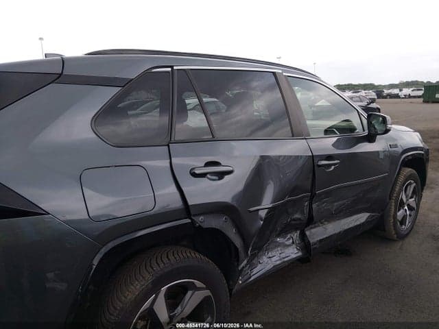 2021 TOYOTA RAV4 PRIME SE 6