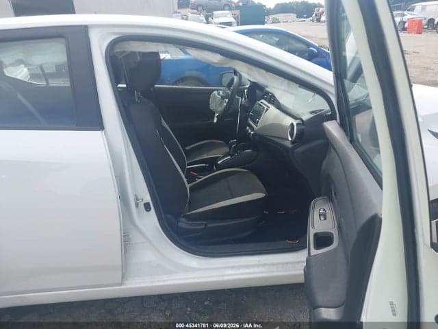 2021 NISSAN VERSA SV XTRONIC CVT 5