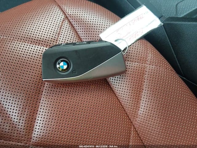 2025 BMW IX XDRIVE50 11