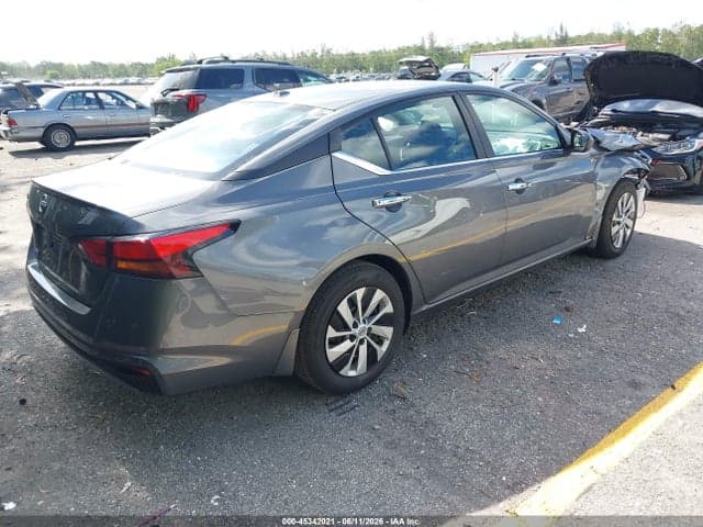 2025 NISSAN ALTIMA S FWD 4