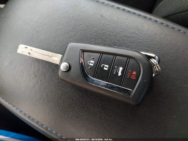 2022 TOYOTA COROLLA SE 11