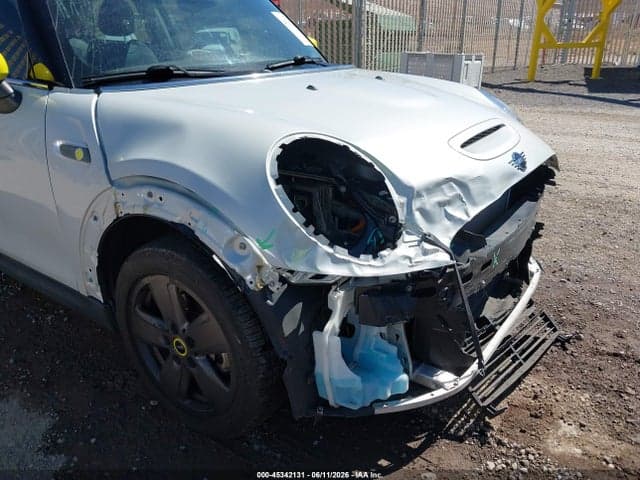 2021 MINI SE HARDTOP 6