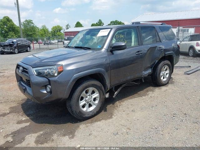 2020 TOYOTA 4RUNNER SR5 2