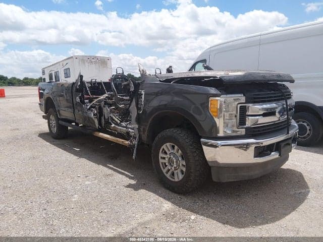 2017 FORD F-250 XLT 1