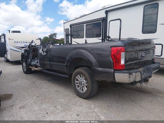 2017 FORD F-250 XLT 3