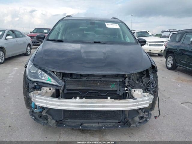 2017 CHRYSLER PACIFICA TOURING-L 6