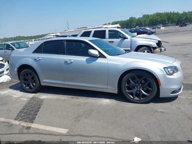 2021 CHRYSLER 300 300S 14