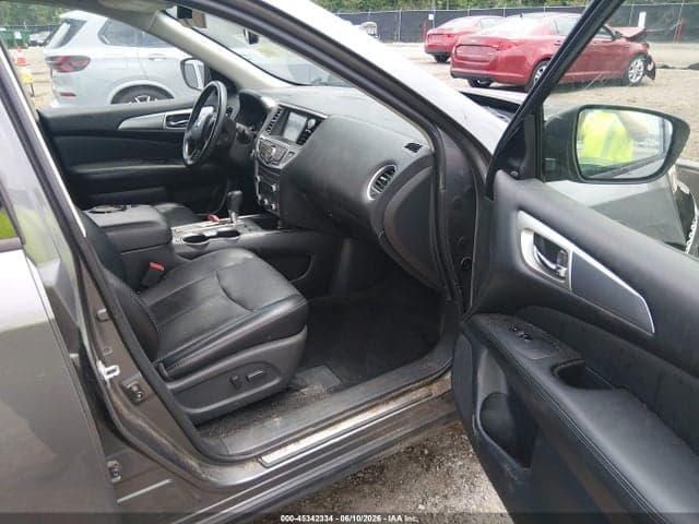 2019 NISSAN PATHFINDER SL 5