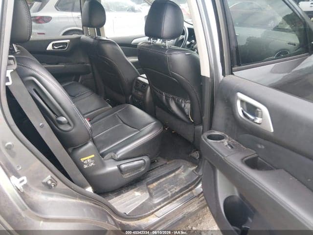 2019 NISSAN PATHFINDER SL 8