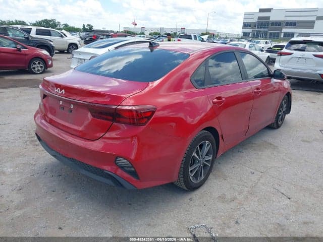 2024 KIA FORTE LXS 4